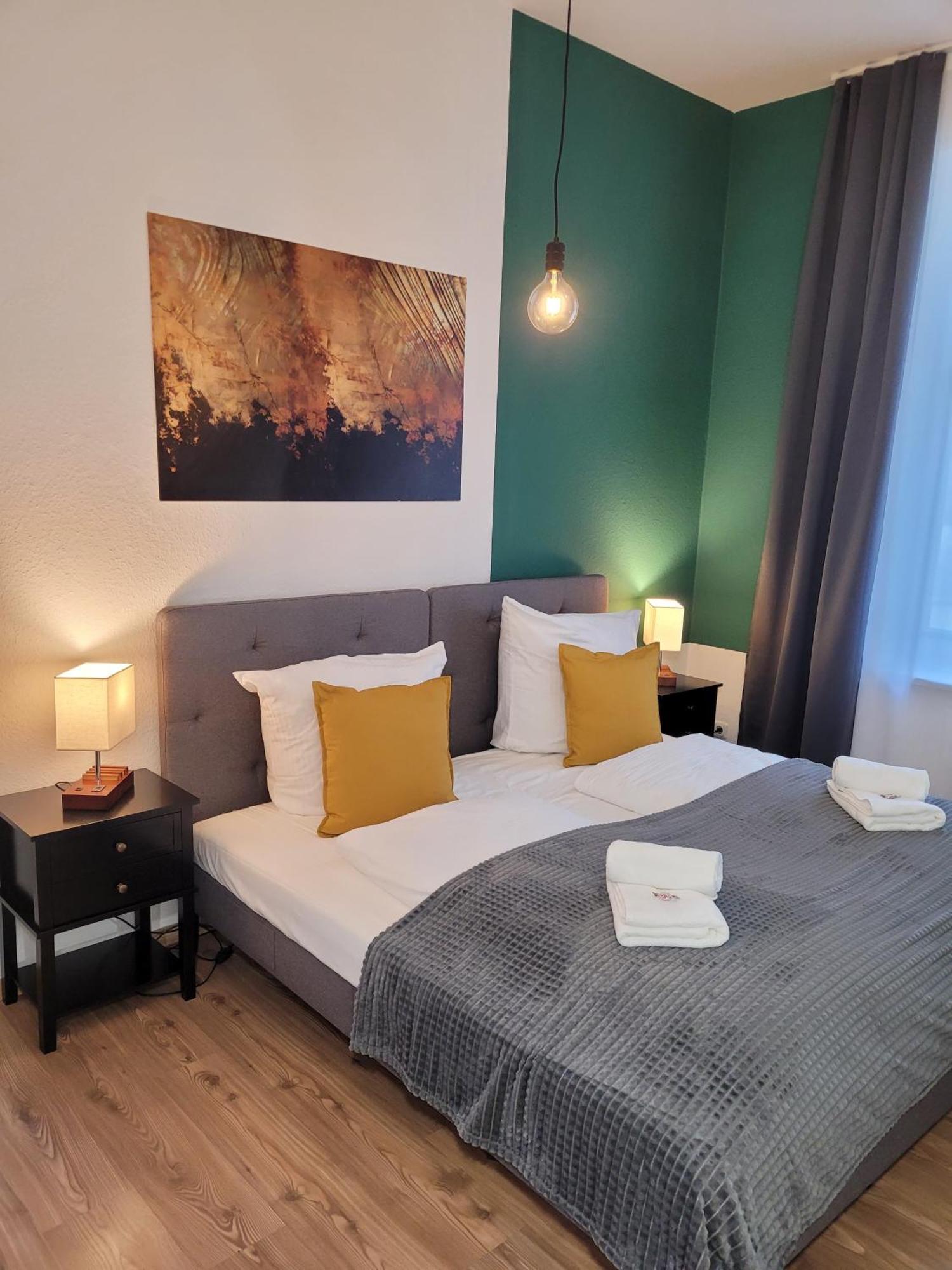 T21 - Apartment Direkt Im Zentrum Mit Parkplatz ケムニッツ エクステリア 写真
