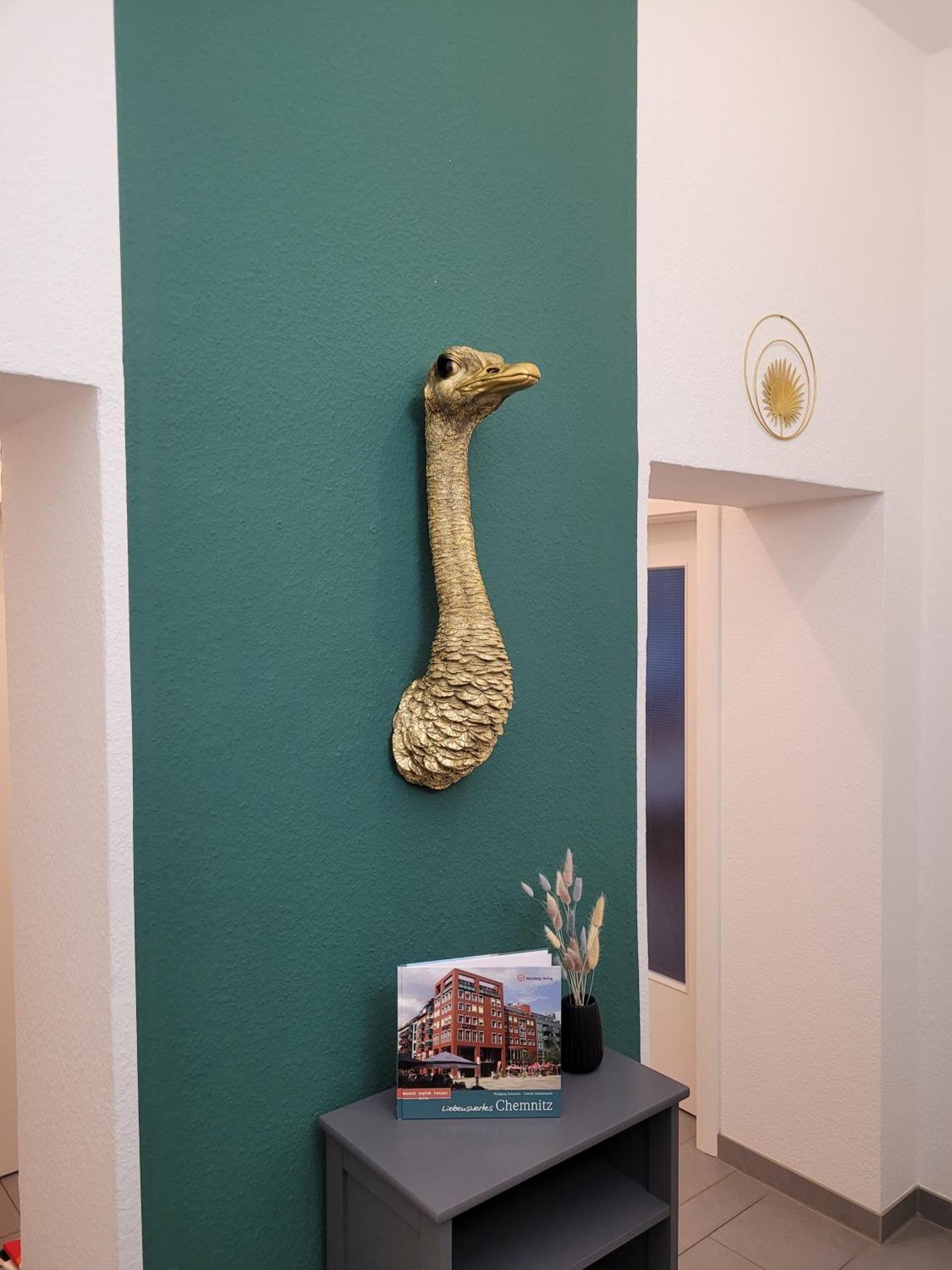 T21 - Apartment Direkt Im Zentrum Mit Parkplatz ケムニッツ エクステリア 写真