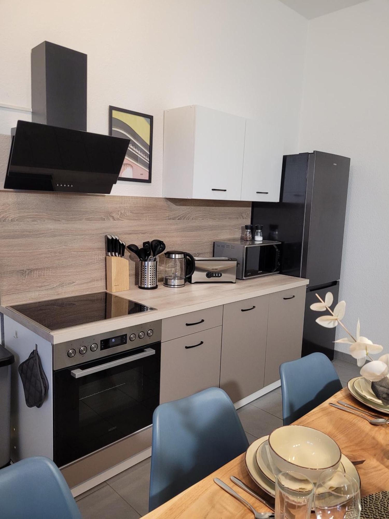 T21 - Apartment Direkt Im Zentrum Mit Parkplatz ケムニッツ エクステリア 写真