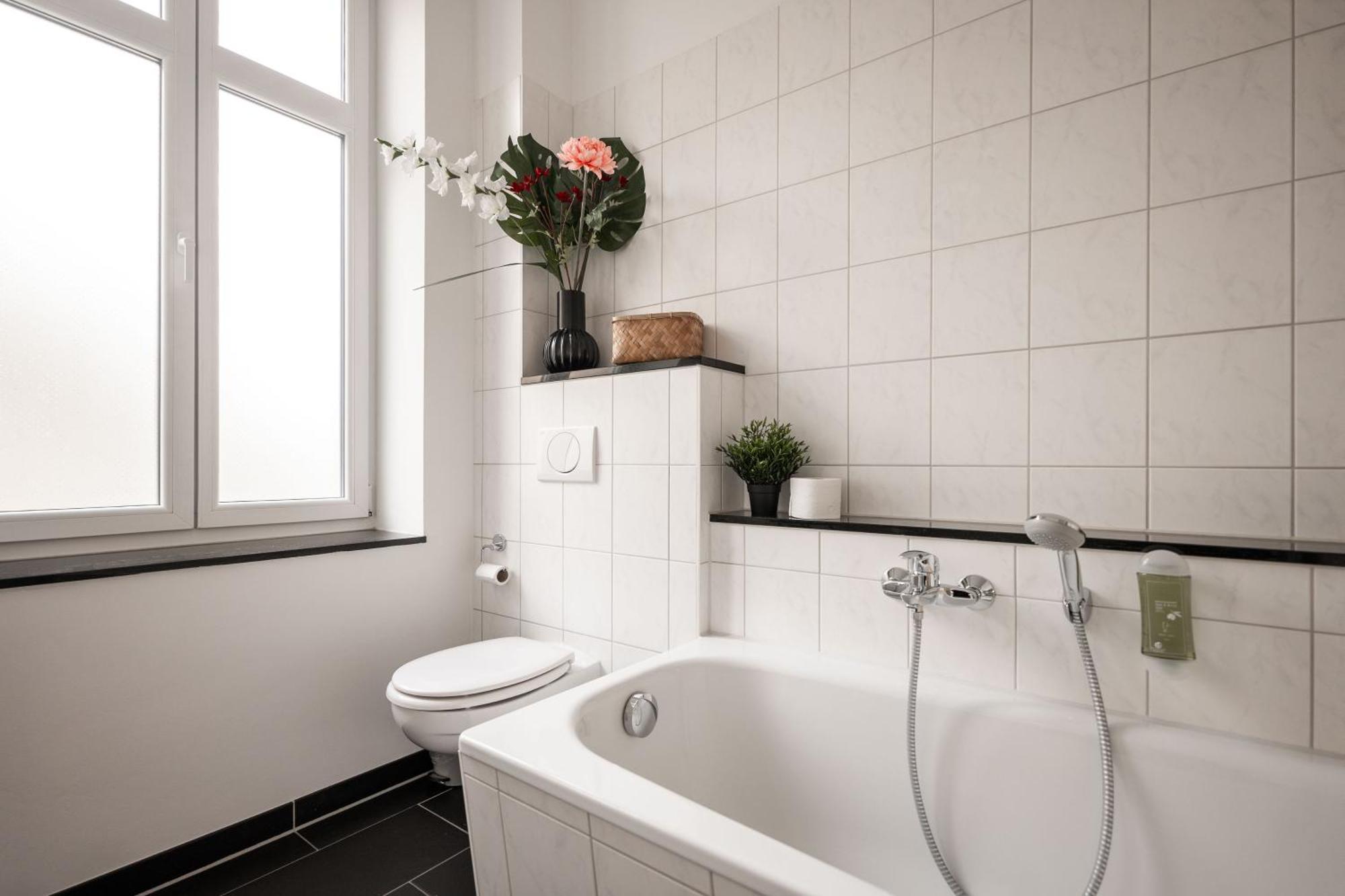 T21 - Apartment Direkt Im Zentrum Mit Parkplatz ケムニッツ エクステリア 写真